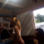 Vídeo: suposto policial agride mulher em Eirunepé no Amazonas