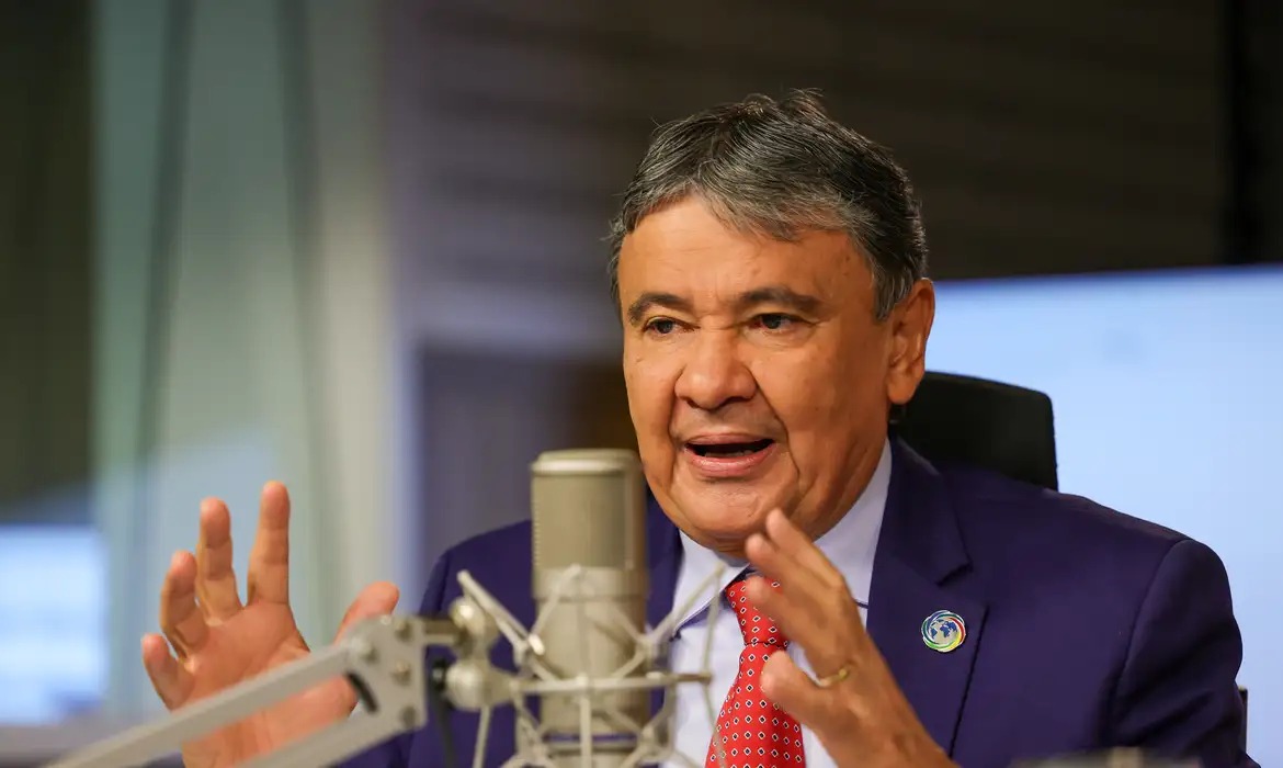 Programa Bolsa Família amplia classe média no Brasil