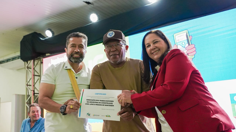 Inclusão digital no Pará: comunidades recebem computadores e cursos