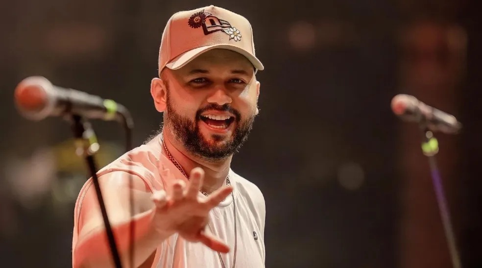 Thiago Martins em Manaus: show no PDL Pé na Areia na Ponta Negra