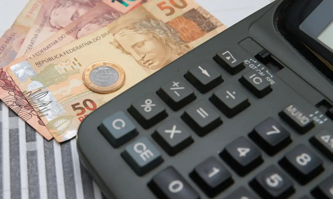 Restituição do IR 2026: Receita libera maior lote da história