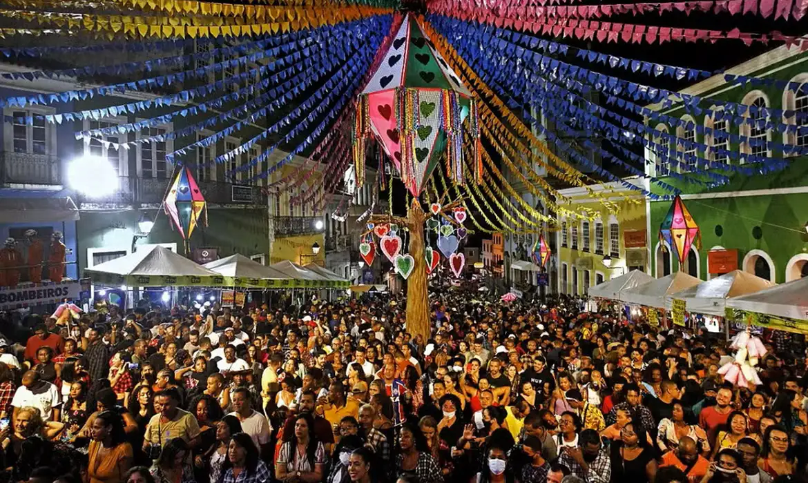 Unicef orienta proteção de crianças em festas populares