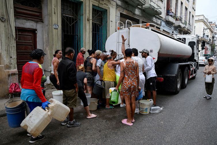Gaesa investe em obras sociais