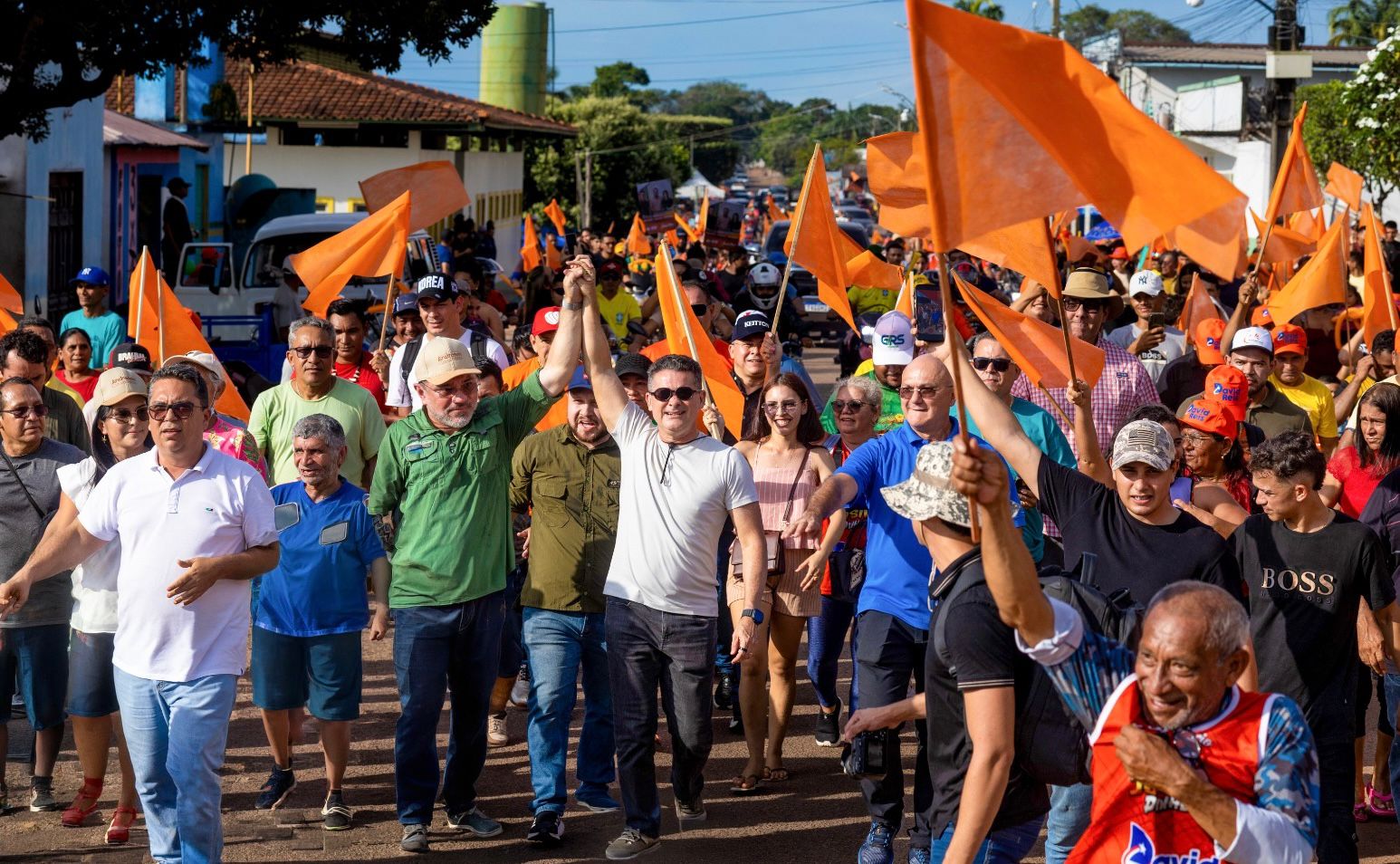 Indústria local ganha destaque