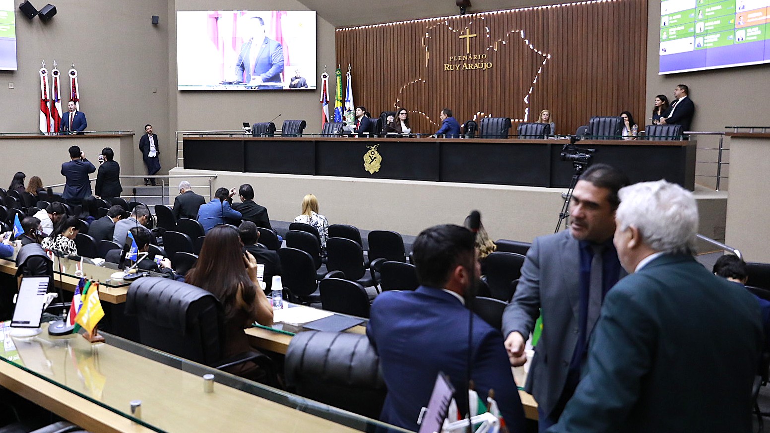 Saúde e educação em debate
