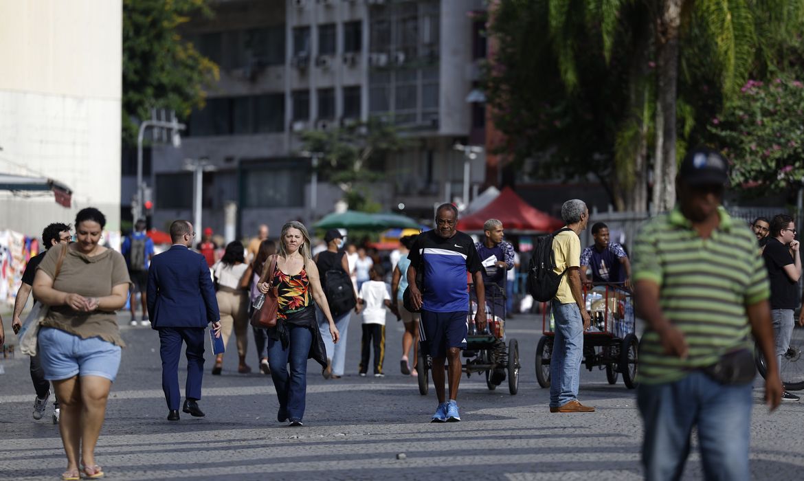 Os números que revelam a desigualdade salarial nas empresas