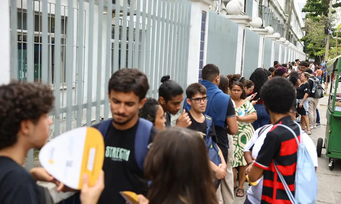 A porta para a faculdade começa aqui