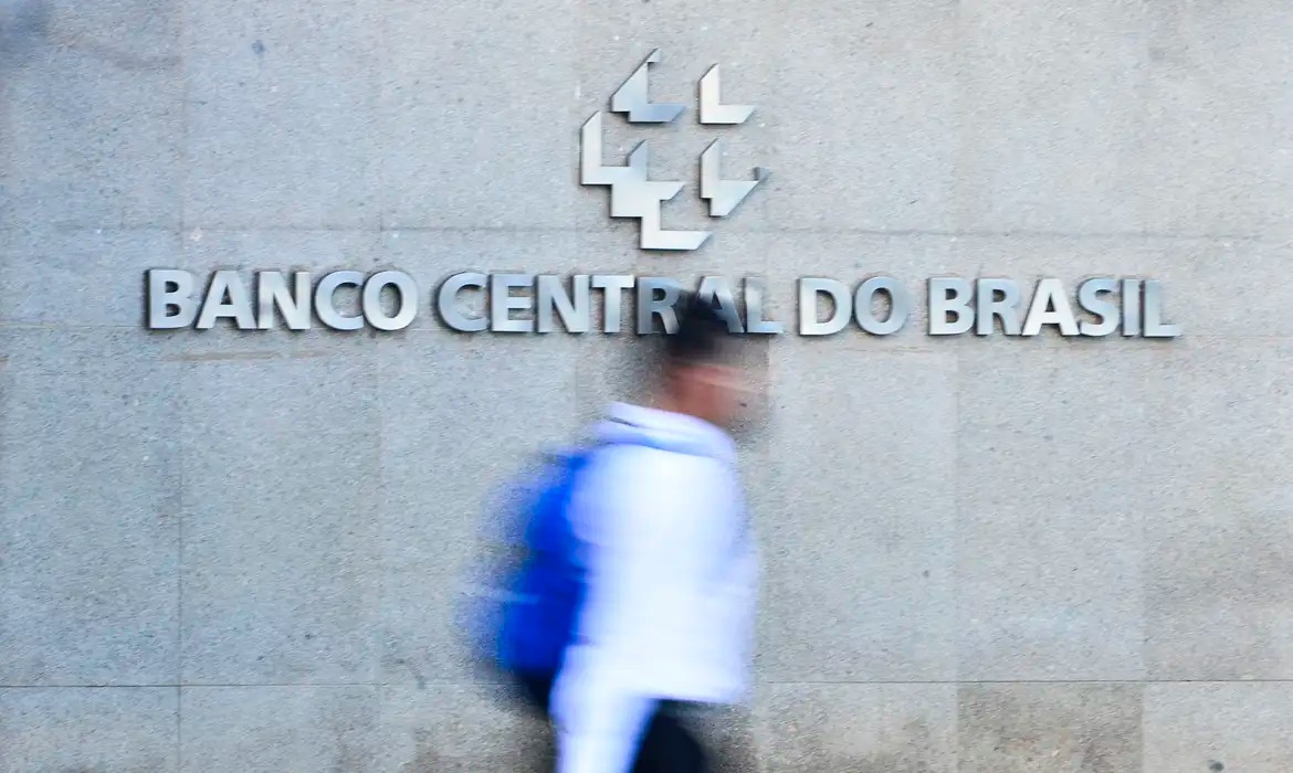 Incertezas globais influenciam decisão sobre juros
