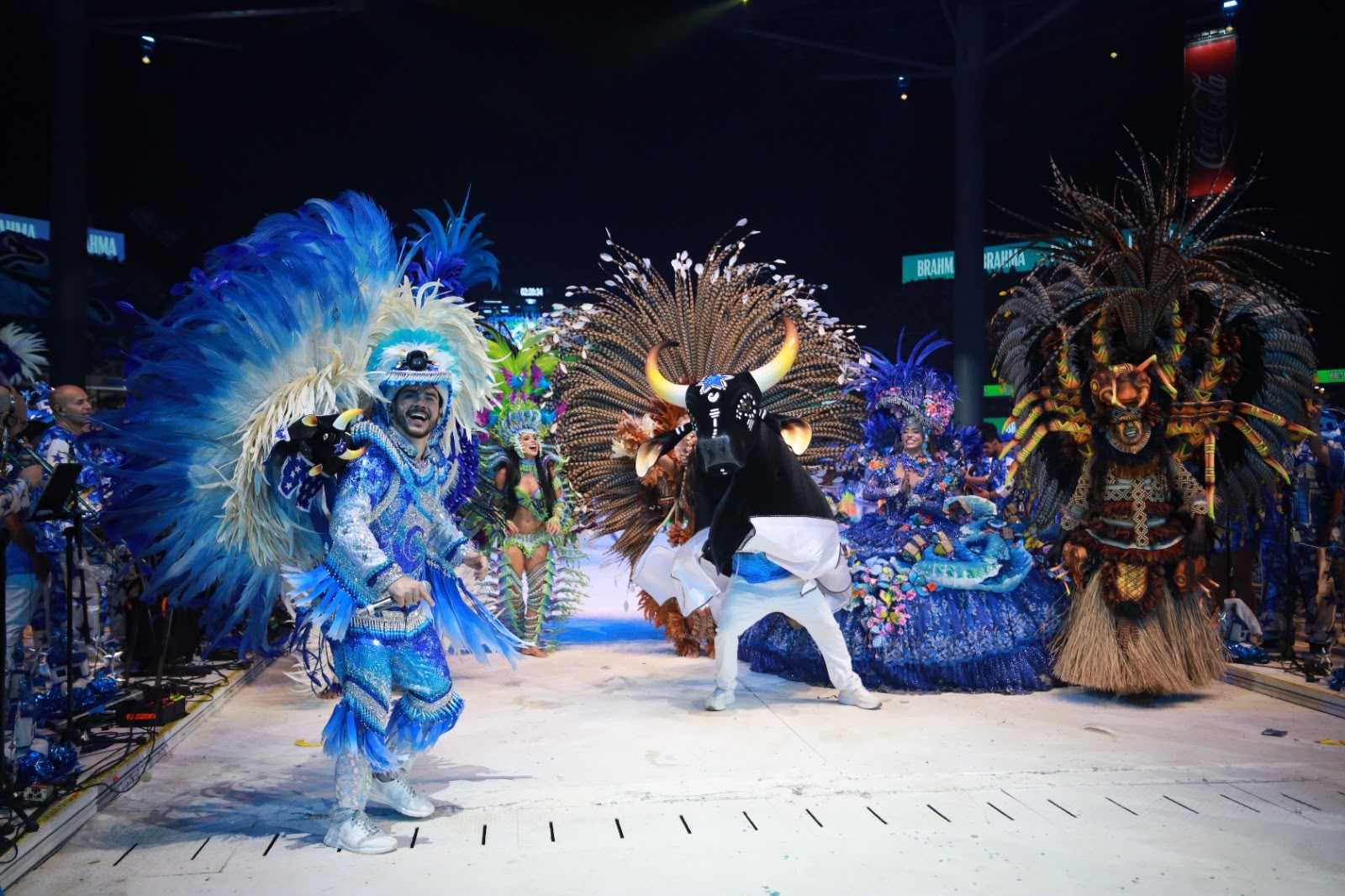 Caprichoso vence Festival de Parintins em decisão histórica
