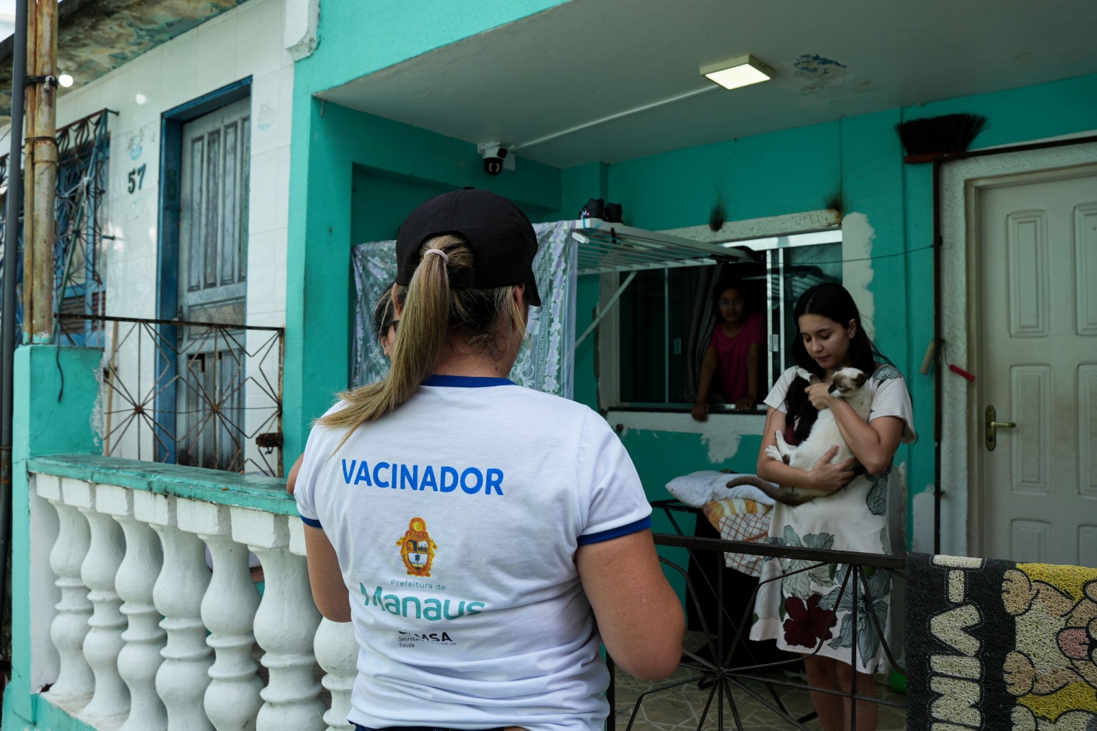Manaus reforça equipes para campanha antirrábica 2026