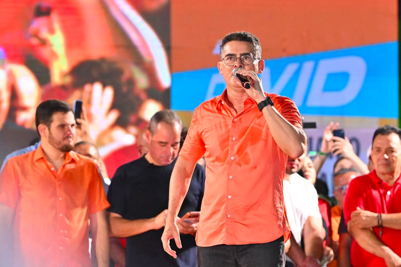 David Almeida defende mais água tratada no interiorDavid Almeida defende mais água tratada no interior