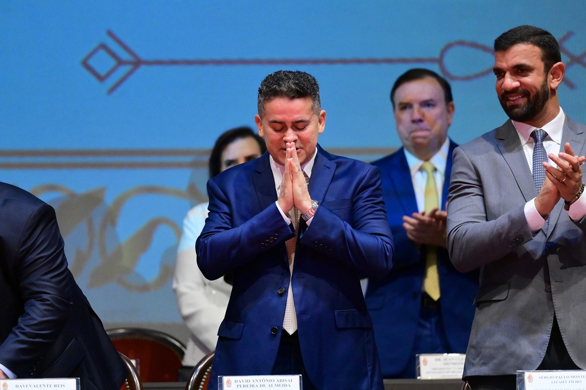 Caso judicial envolvendo David Almeida repercute no cenário eleitoral
