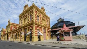 Mercado Adolpho Lisboa preserva cultura amazônica