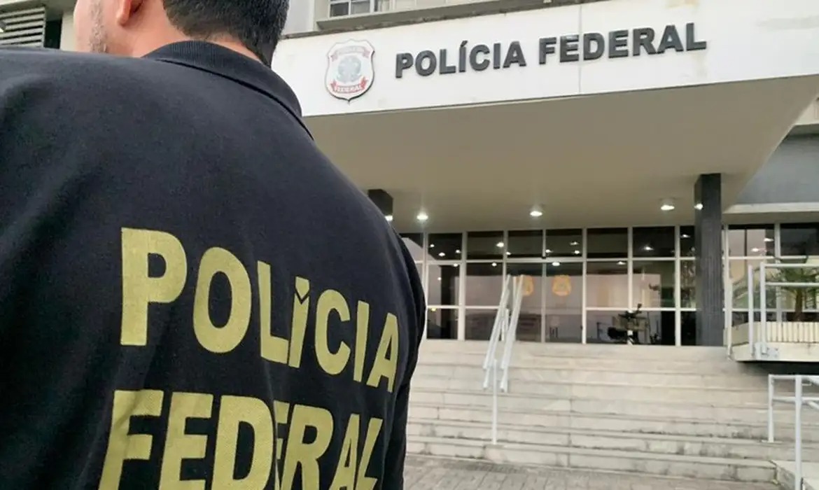 PF realiza operação contra fraudes digitais