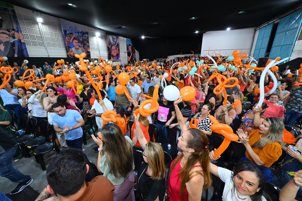 David Almeida defende nova política para educação do Amazonas