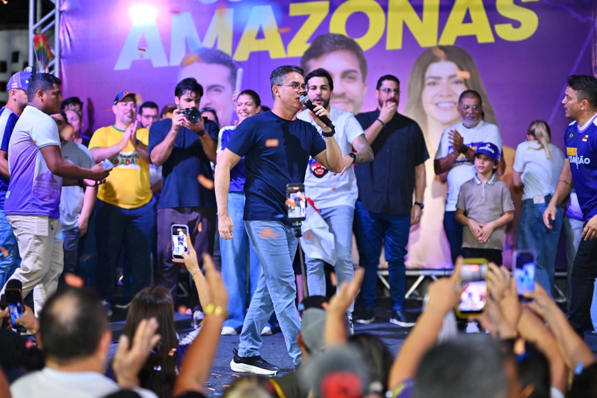 David Almeida apresenta projeto para todo o Amazonas
