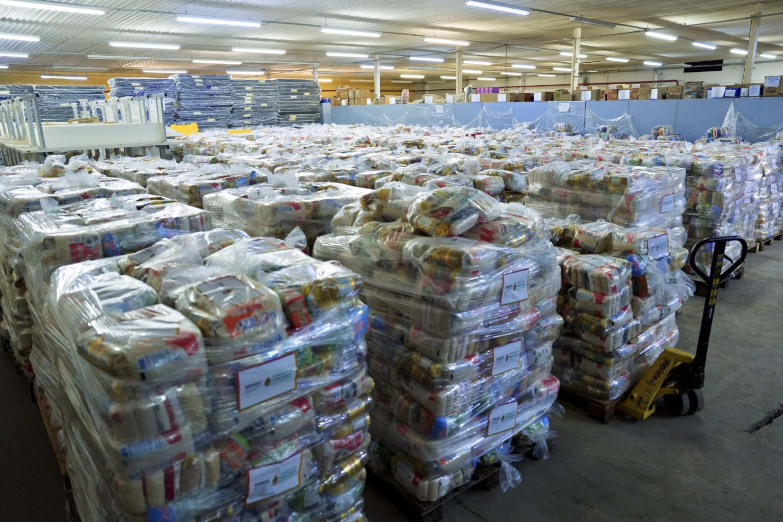 Prefeitura de Manaus mantém campanha de doações para a Venezuela