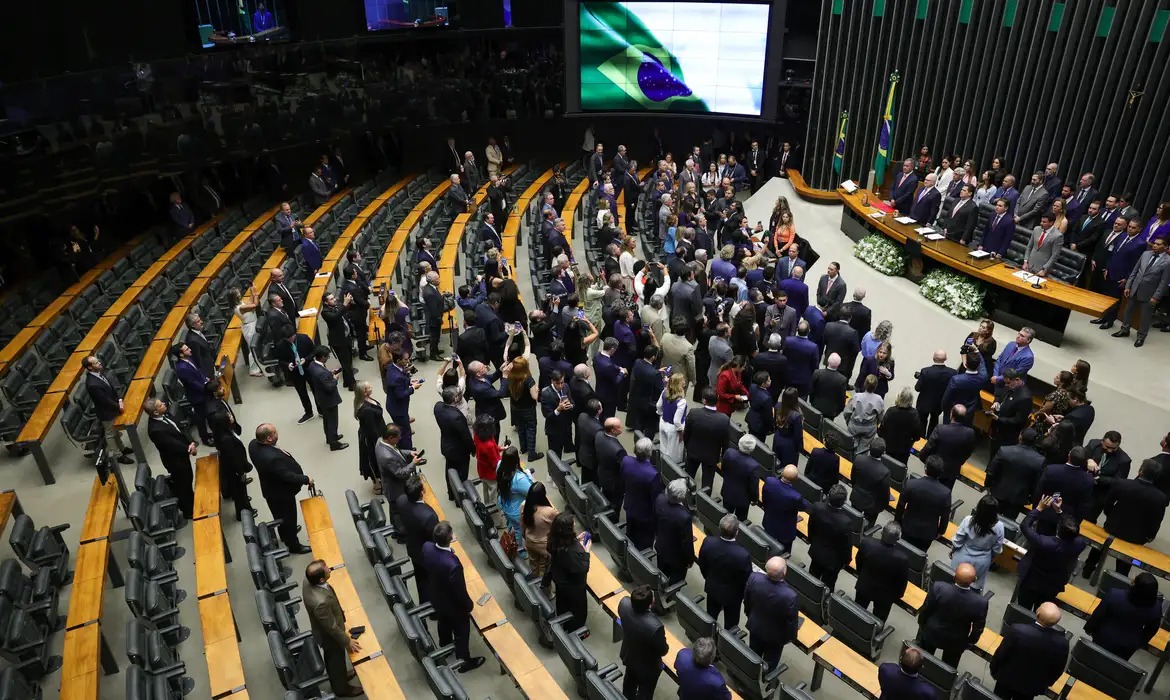 Taxa das blusinhas pode acabar