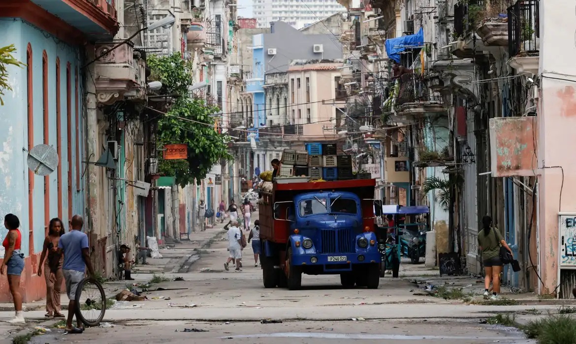Cuba enfrenta alerta internacional sobre direitos humanos