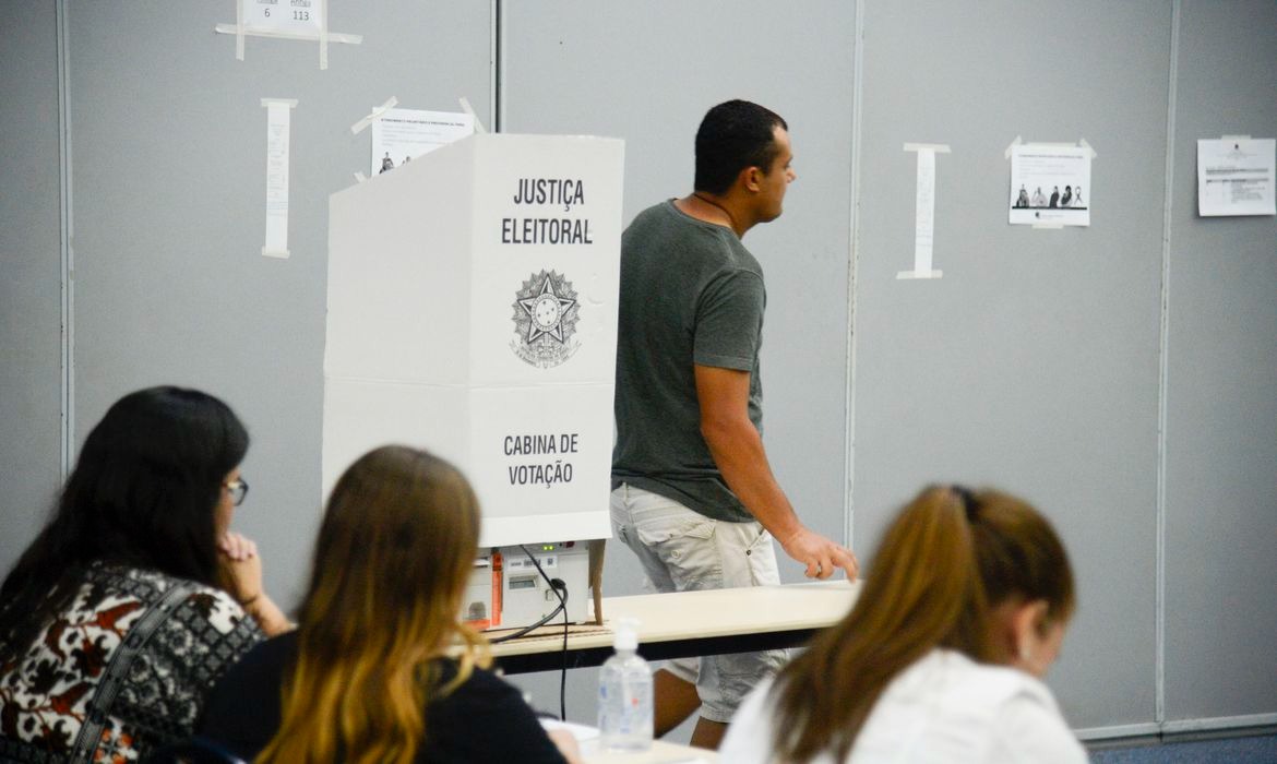 Eleições 2026: primeiro turno será em 4 de outubro
