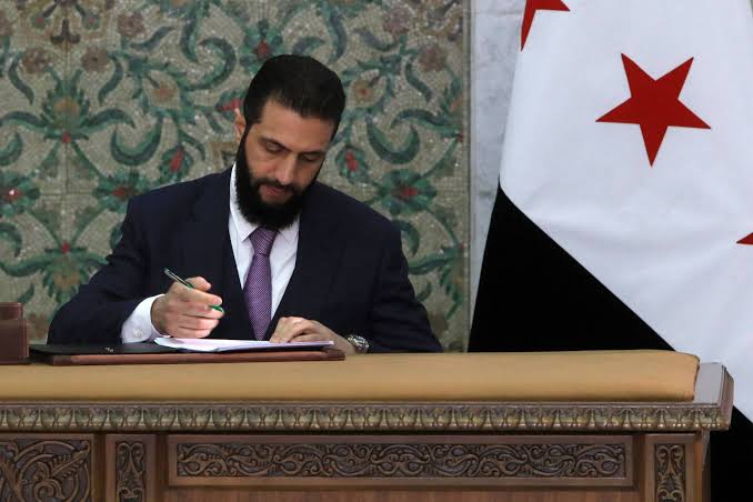 Síria condena Assad à morte por crimes