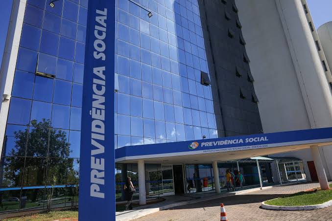 INSS muda regra para gestação de alto risco