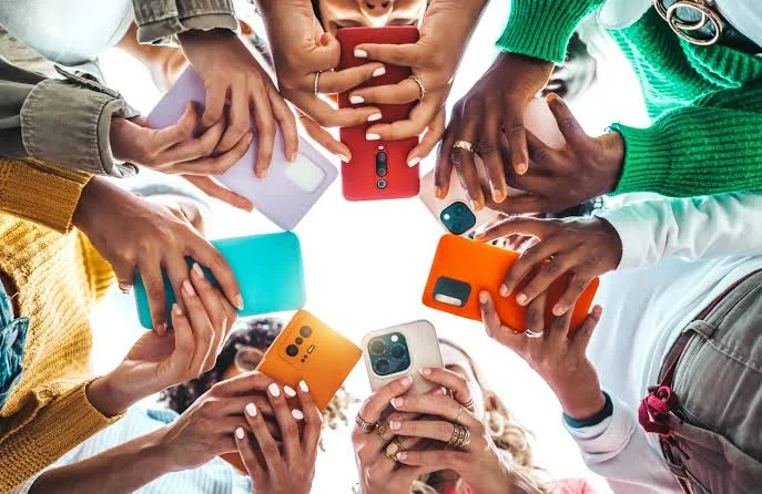 Adolescentes querem participar das mudanças no ambiente digital