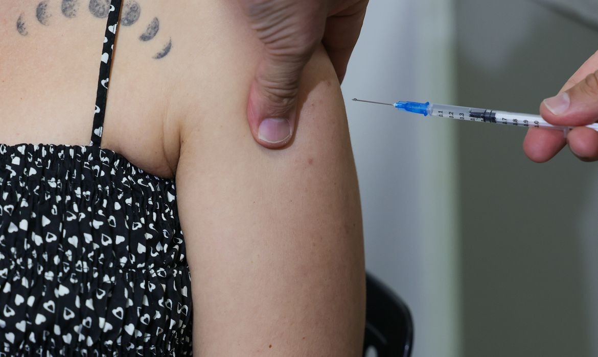 Multivacinação 2026 reforça atenção à vacina contra sarampo