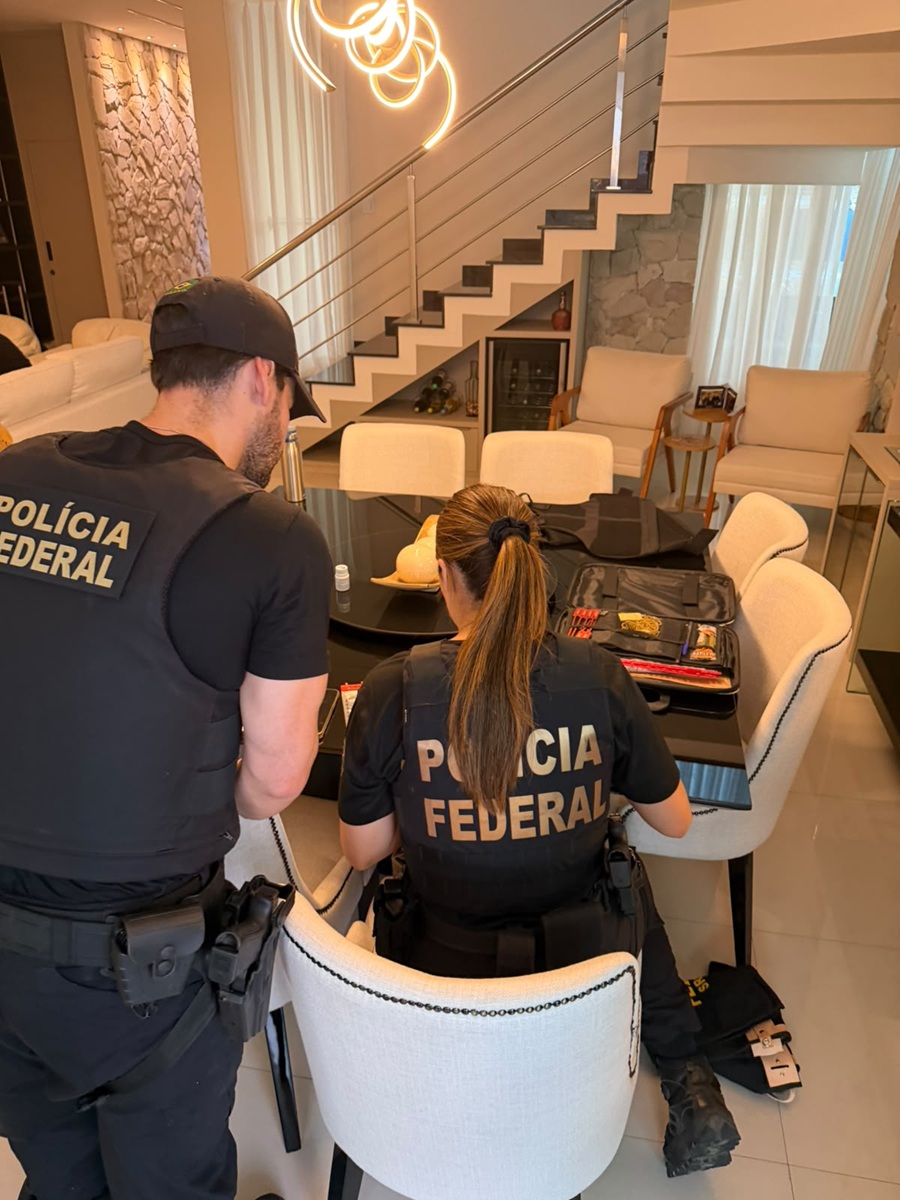 Operação Combustão: PF cumpre seis mandados no Amazonas