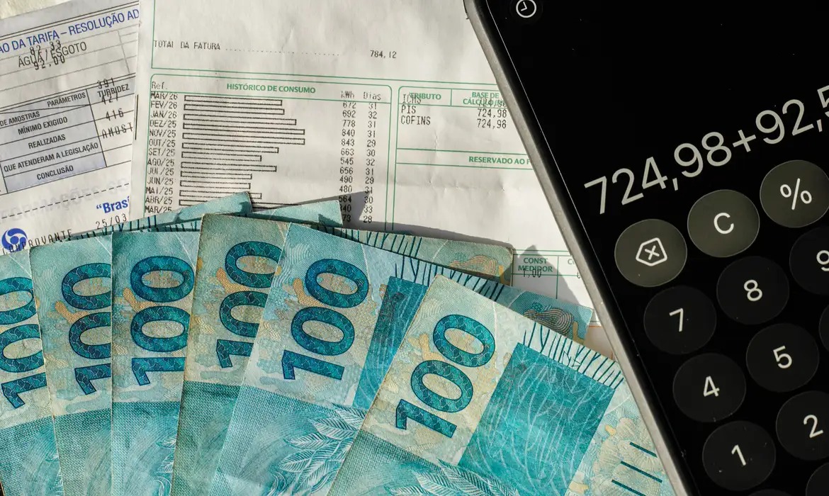 Receita Federal registra R$ 235,57 bilhões em agosto, recorde para o mês
