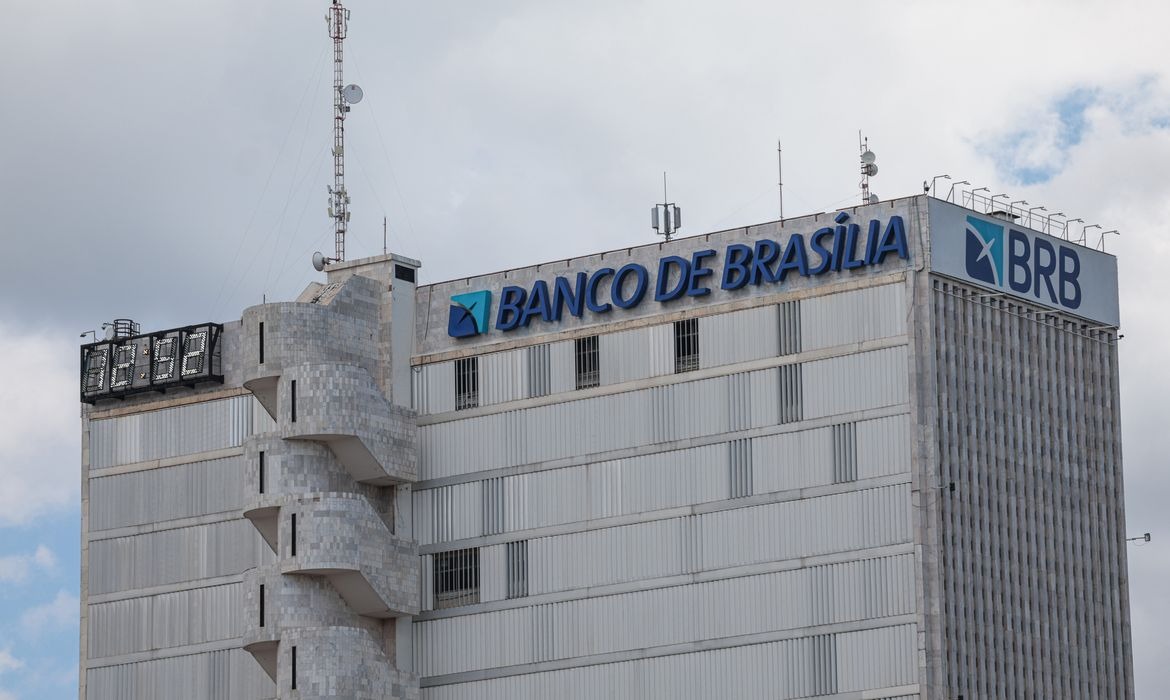 TCDF determina bloqueio bilionário contra ex-dirigentes do BRB