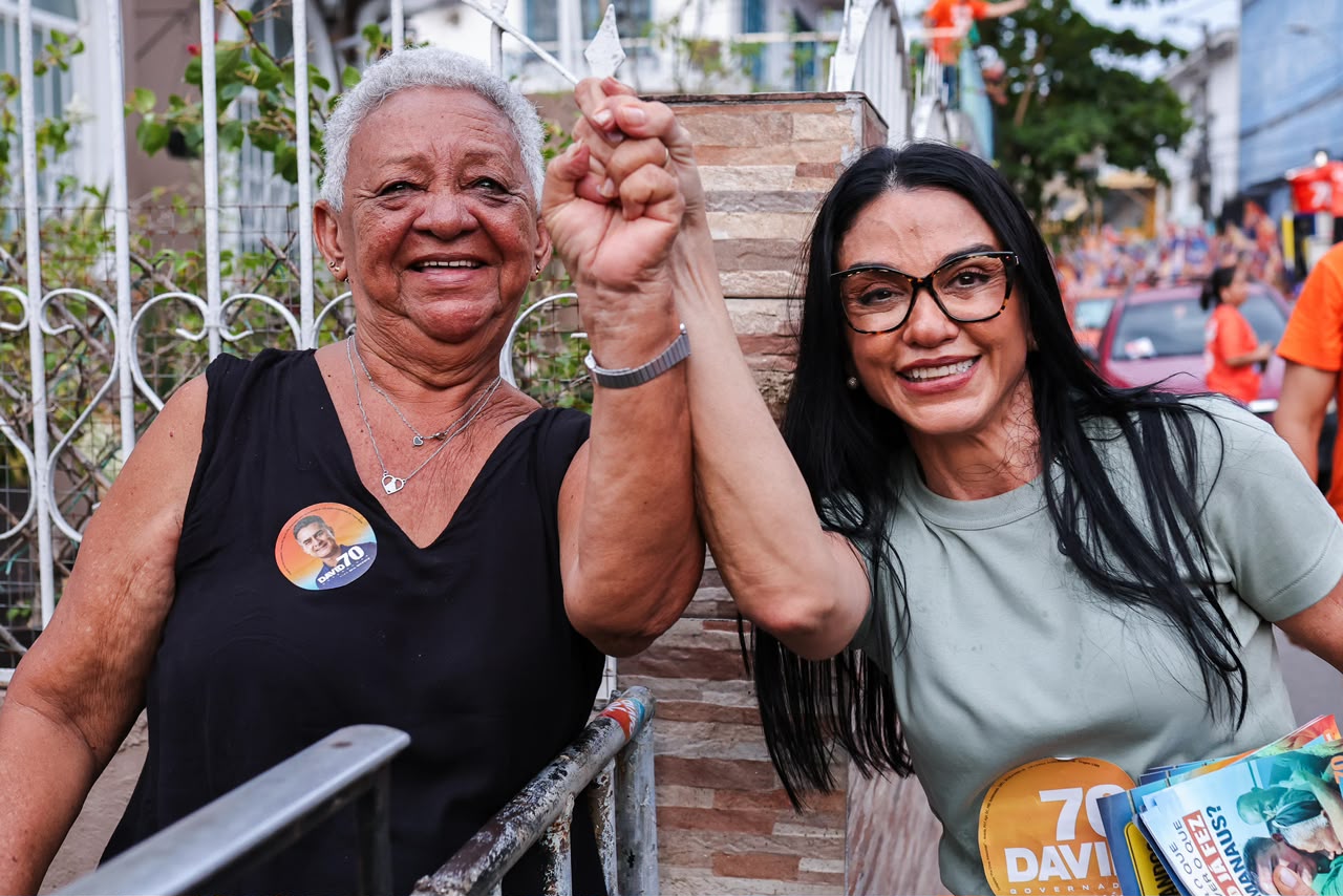 Shádia Fraxe destaca comércio local durante agenda no Educandos
