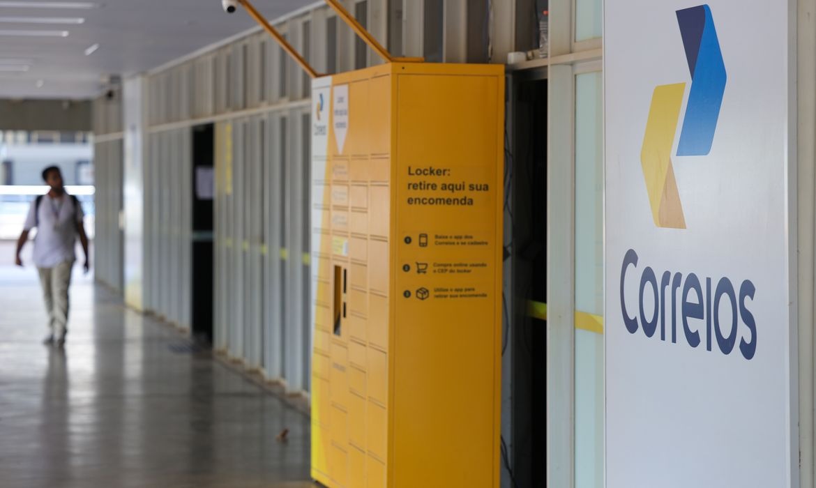 Correios: TST julga dissídio após mais de uma semana de greve