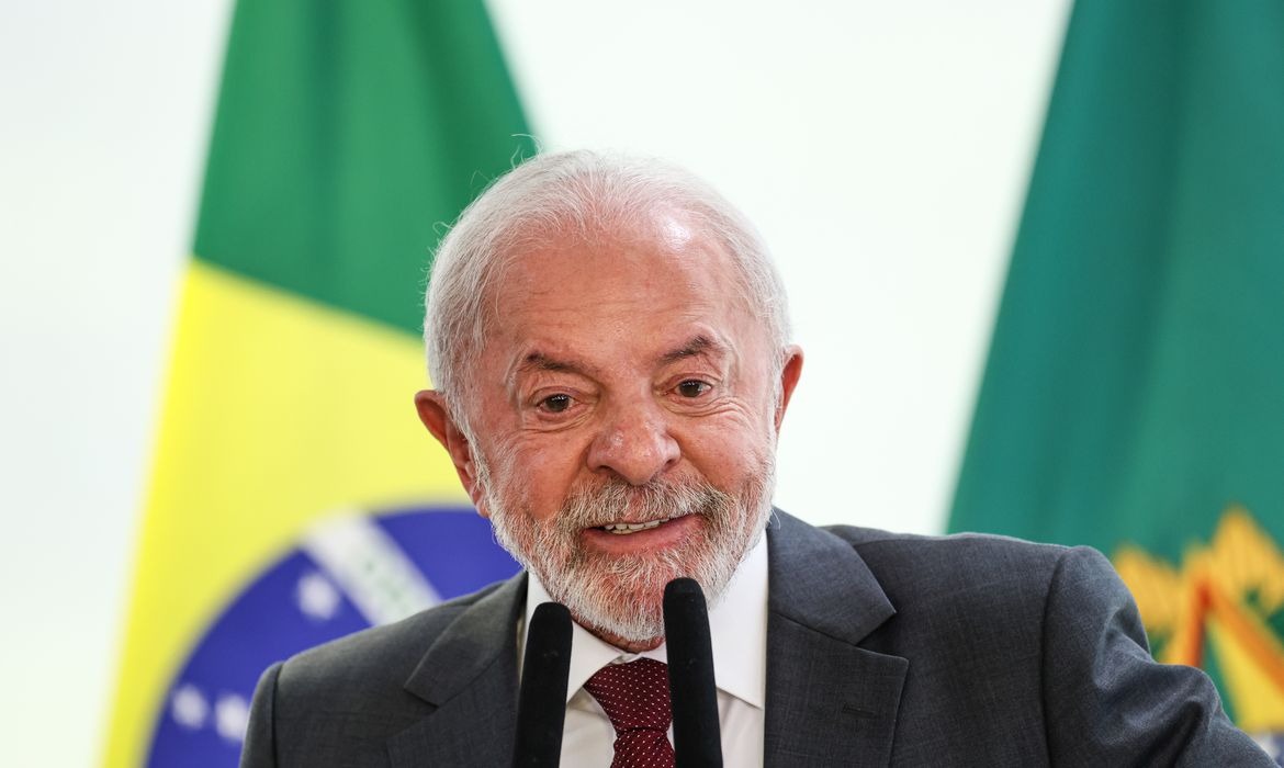 Presidente Lula defende transparência total nas apurações do Banco Master